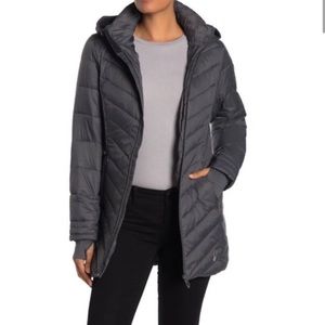 Brand new with tags Spyder boundless quilted long jacket in polar